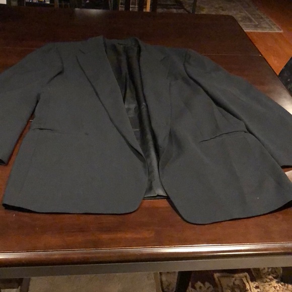 Like New Perry Ellis Sports Coat - Picture 2 of 7